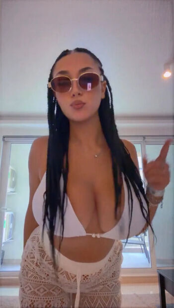 Leaked Lucrexiia private photo viral onlyfans