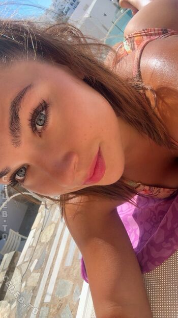 Leaked Lucy lacht private photo viral onlyfans