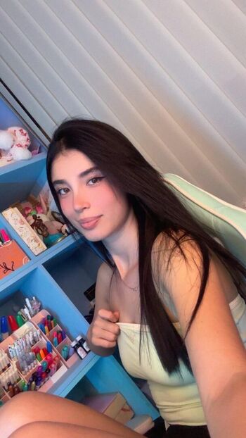 Luisa Valencia