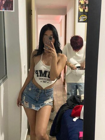 Leaked Luisa valencia page private photo viral onlyfans