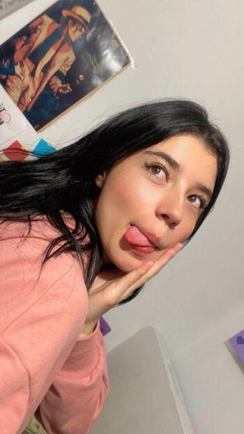 Leaked Luisa valencia page private photo viral onlyfans