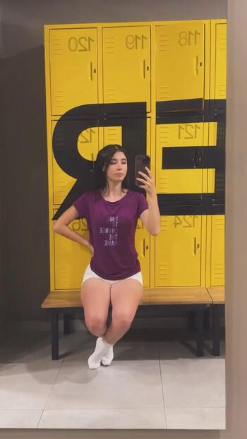 Luisa Valencia