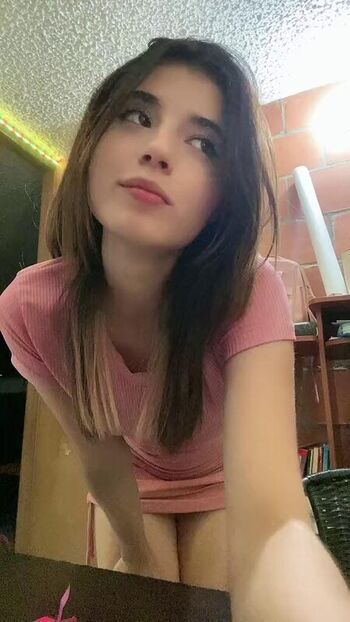 Leaked Luisa valencia page private photo viral onlyfans