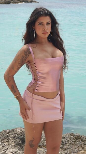 Leaked Luiza parente private photo viral onlyfans