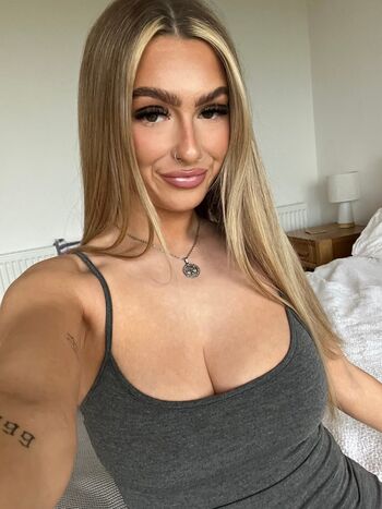 Leaked Lulasmoothie page private photo viral onlyfans