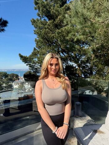 Leaked Lulasmoothie private photo viral onlyfans