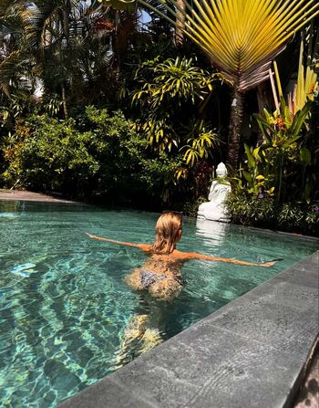 Leaked Alina khani/ private photo viral onlyfans