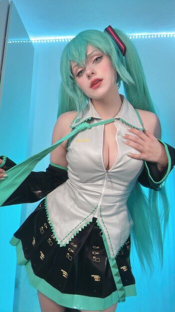 Leaked Luluthelottie private photo viral onlyfans