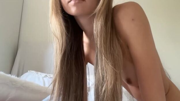 Leaked Luna oxox private photo viral onlyfans