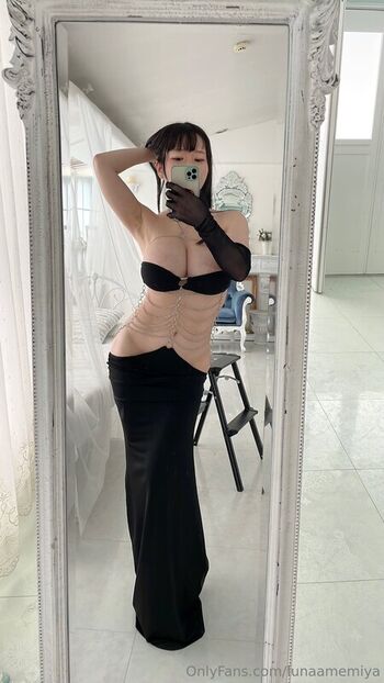Leaked Lunaamemiya page private photo viral onlyfans