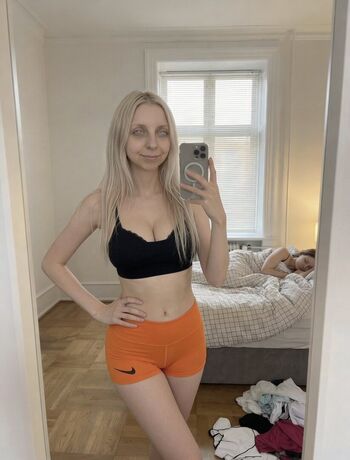 Leaked Lunacantsee page private photo viral onlyfans