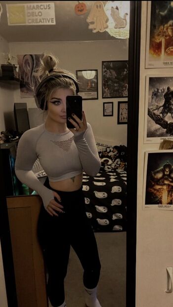 Leaked Luuucy page private photo viral onlyfans