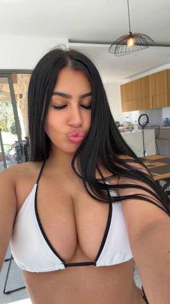 Leaked Luxy capi private photo viral onlyfans