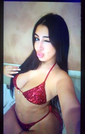 Luxy_Capi 