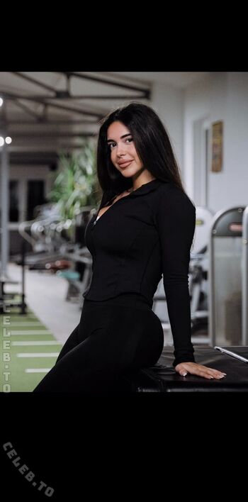 Lya Aylin