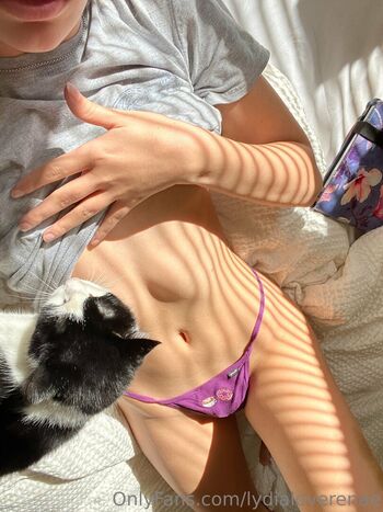 Leaked Lydia renae private photo viral onlyfans