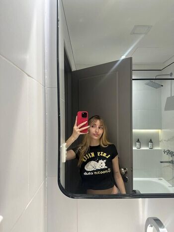 Leaked Lynareid private photo viral onlyfans