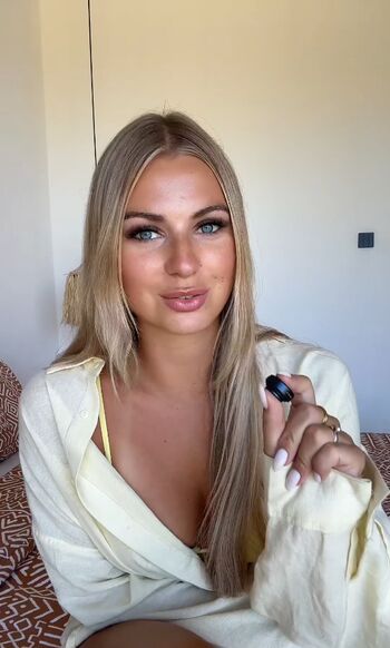 Leaked Kamilla due/ private photo viral onlyfans