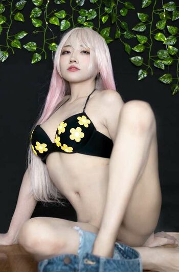 Lynn Mayumi