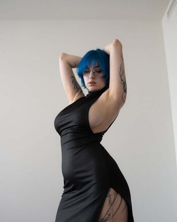 Lyra Crow