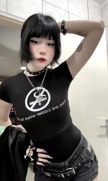Leaked Lysbella private photo viral onlyfans