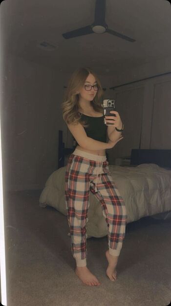 Lyssaurora