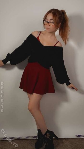 Leaked Lyssaurora page private photo viral onlyfans