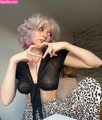 Leaked M ae private photo viral onlyfans