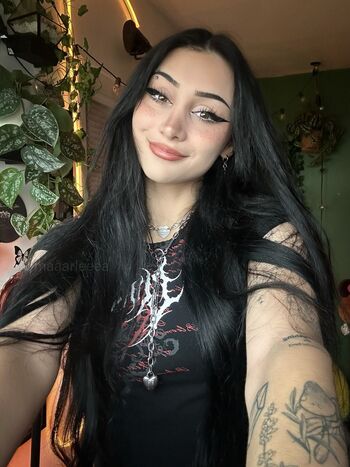 Leaked Maaarleeea private photo viral onlyfans