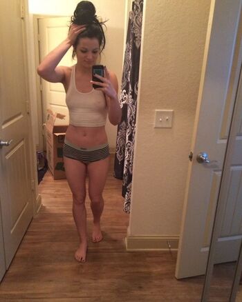 Macey Estrella