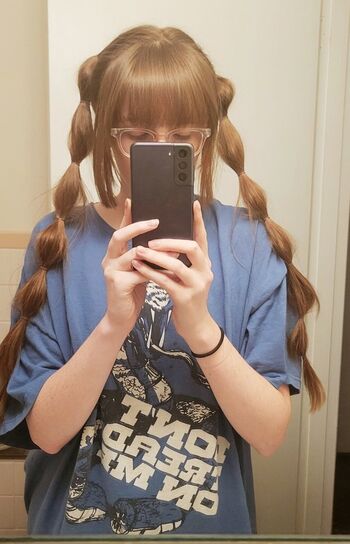 Leaked Boudoir/ private photo viral onlyfans