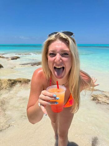 Leaked Mackenzie green private photo viral onlyfans