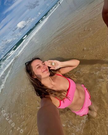 Leaked Mackenzie lee private photo viral onlyfans