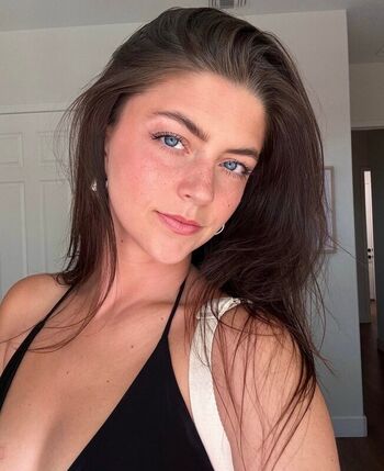 Maclaine Farrell