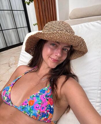 Leaked Maclaine farrell page private photo viral onlyfans