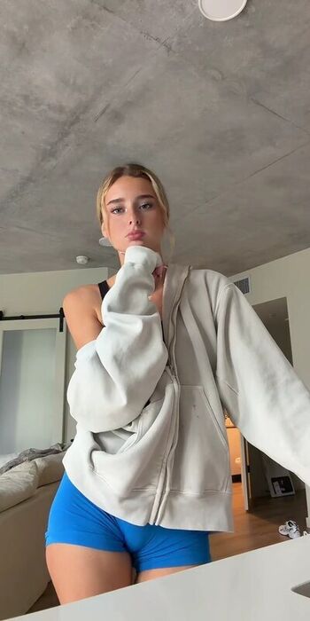 Leaked Maddiegowens private photo viral onlyfans