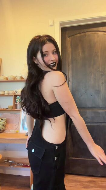 Leaked Maddiemochi private photo viral onlyfans