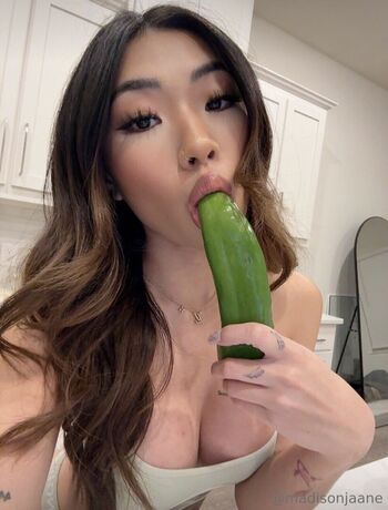 Leaked Madisonjaane  page private photo viral onlyfans