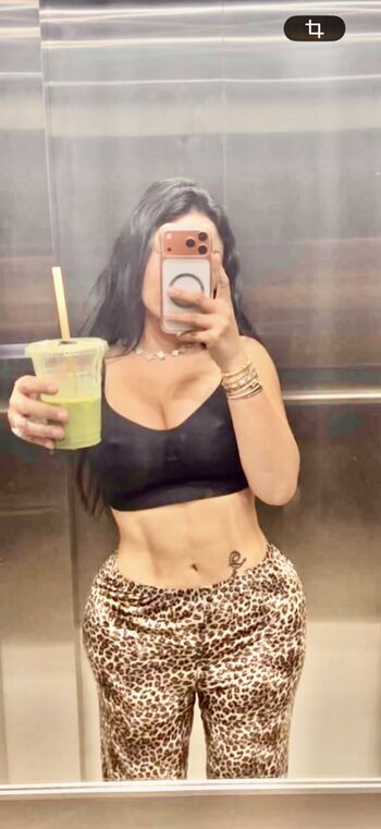 Maeva Ghennam