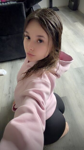 Maeva Greyy