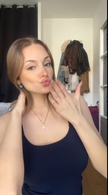Leaked Maevasmr private photo viral onlyfans
