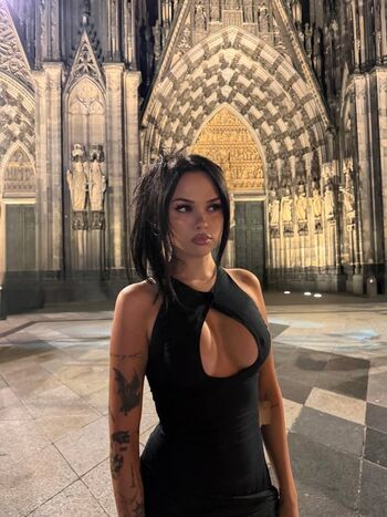 Leaked Maggie lindemann private photo viral onlyfans
