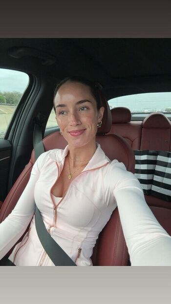 Leaked Magicschoolbusdropout private photo viral onlyfans