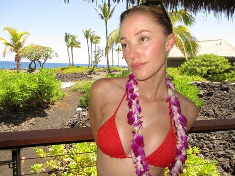 Maika Monroe