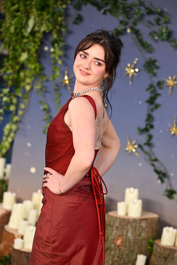Leaked Maisie williams page private photo viral onlyfans