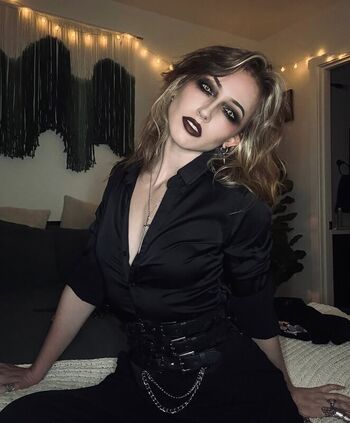 MaisieLynnie