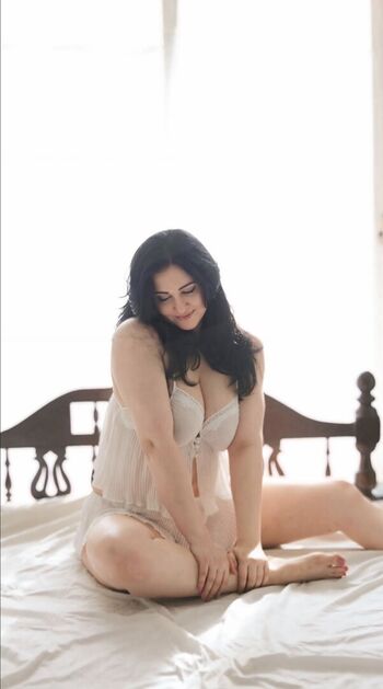 Leaked Maitri ramaiya private photo viral onlyfans