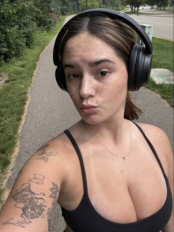 Leaked Makenzie raine private photo viral onlyfans