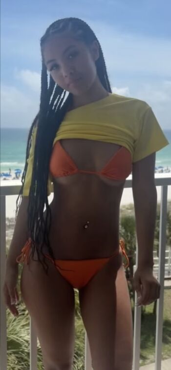 Leaked Makenzie private photo viral onlyfans