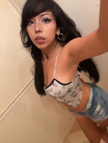 Leaked Makeoutradio private photo viral onlyfans